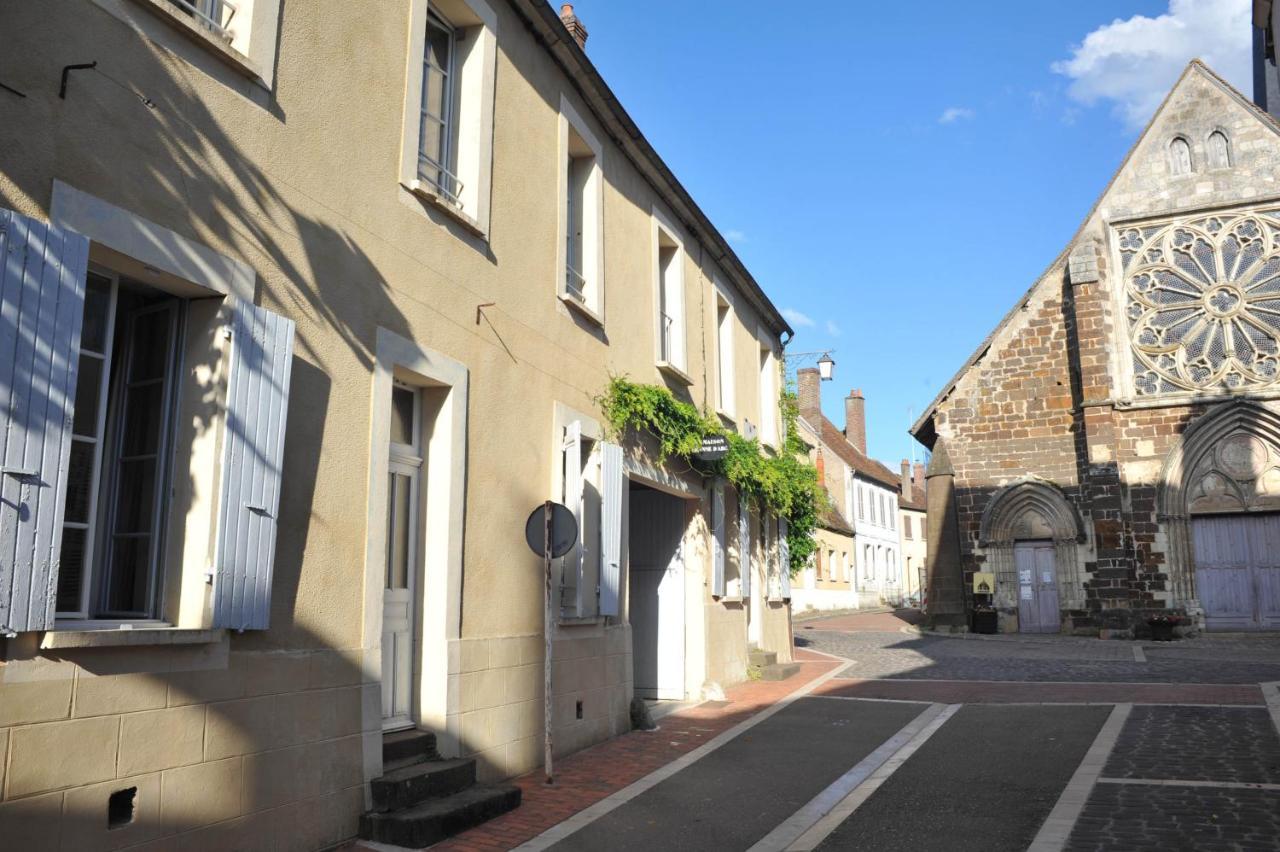 La Maison Jeanne D'Arc Saint-Fargeau  Zewnętrze zdjęcie